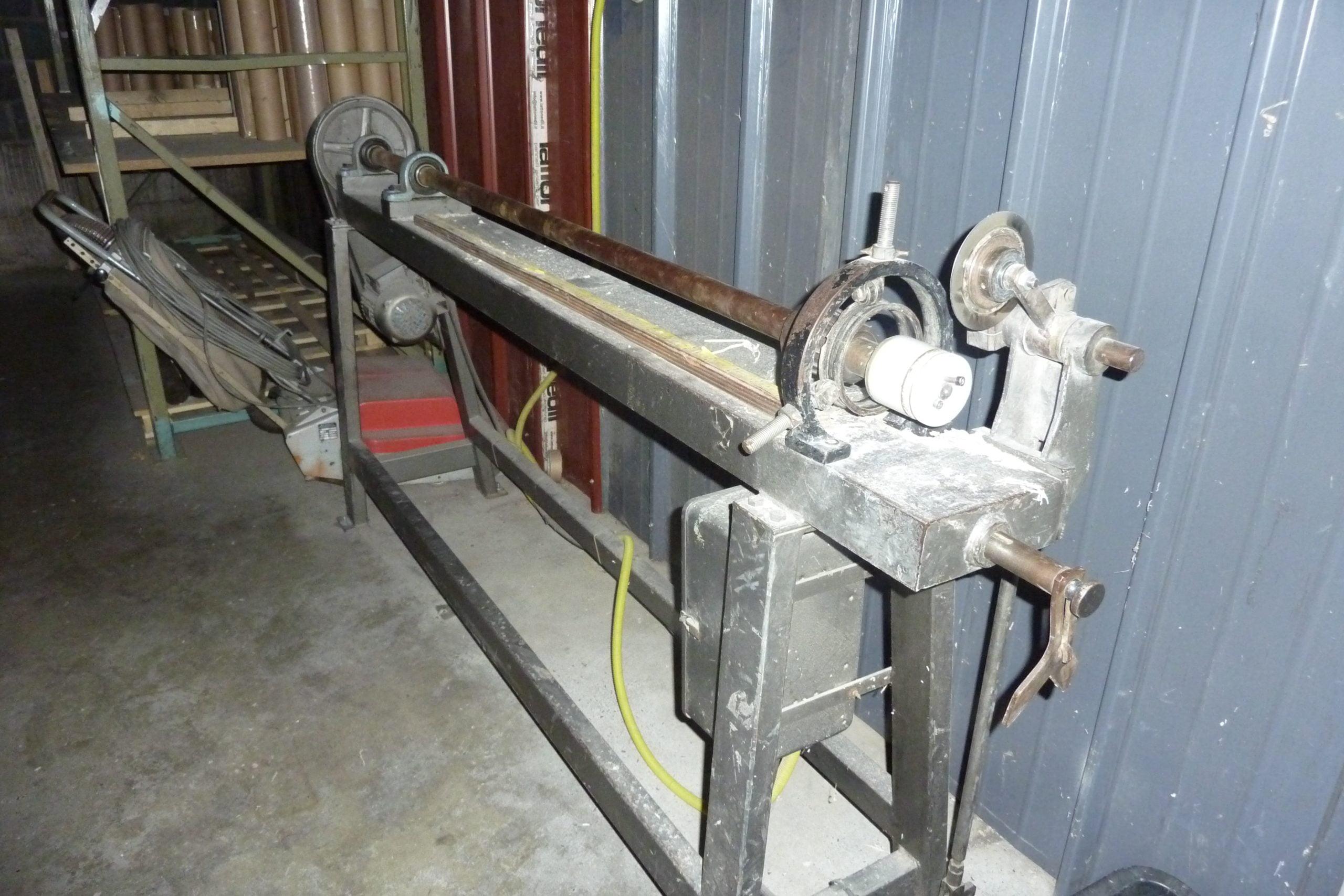 PAPER CUTTER L-1500